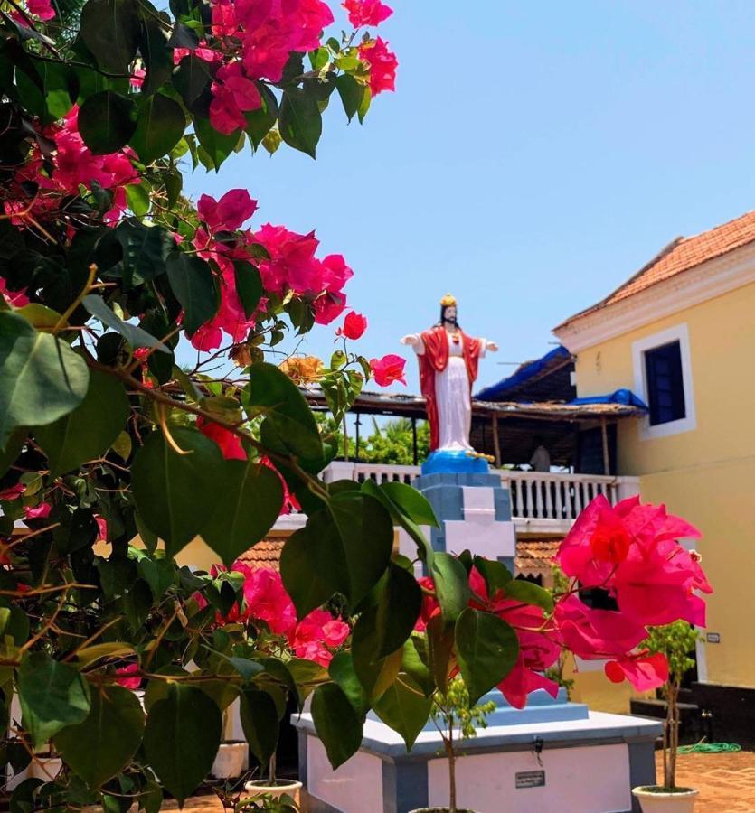 Fort Tiracol Heritage Hotel Arambol Buitenkant foto