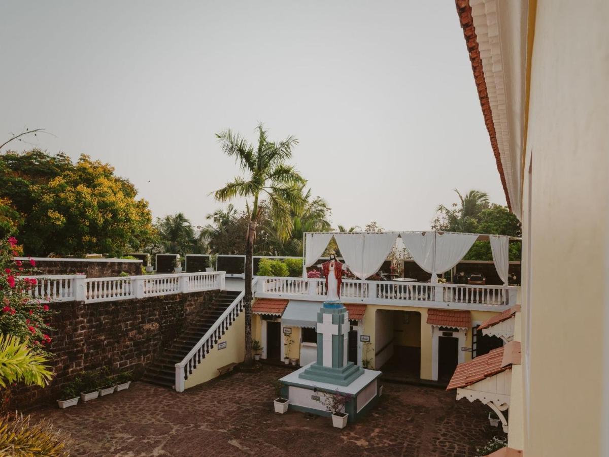 Fort Tiracol Heritage Hotel Arambol Buitenkant foto